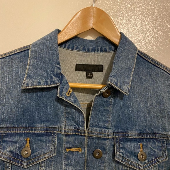 Uniqlo denim jacket size small - Picture 9 of 11